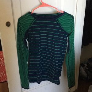 Navy and green rare Lululemon top! Size 6
